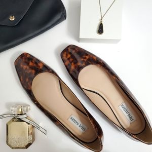 NWOB Steve Madden Byra Tortoise Shell Flats
